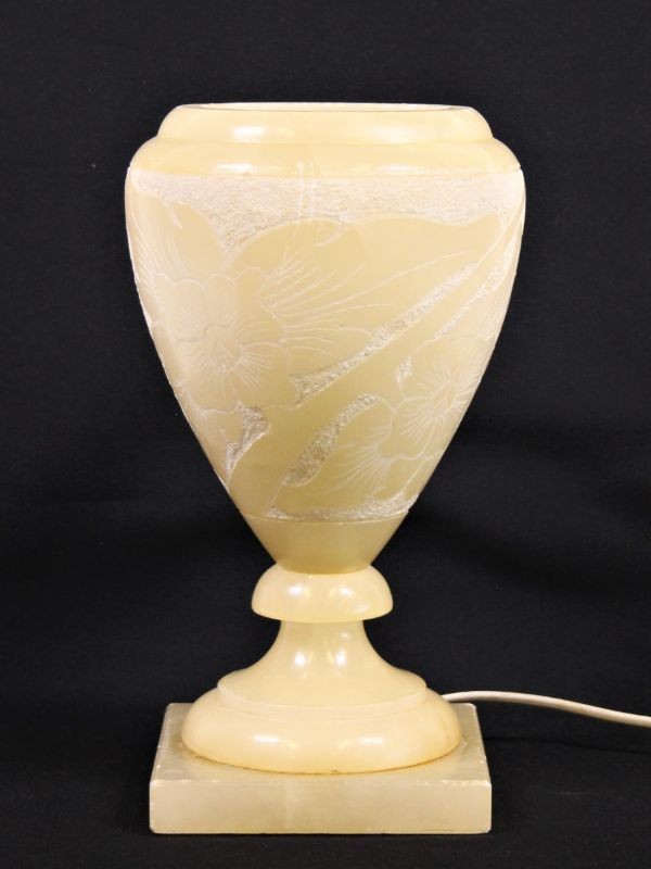 Vintage tafellamp : Alabastros Alfredo Sarreal mod. 723